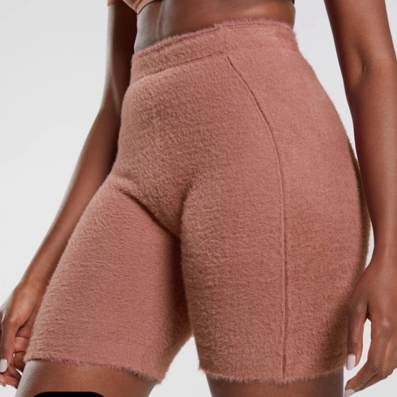 Gymshark DNU WHITNEY EYELASH KNIT SHORTS - Picture 1 of 6